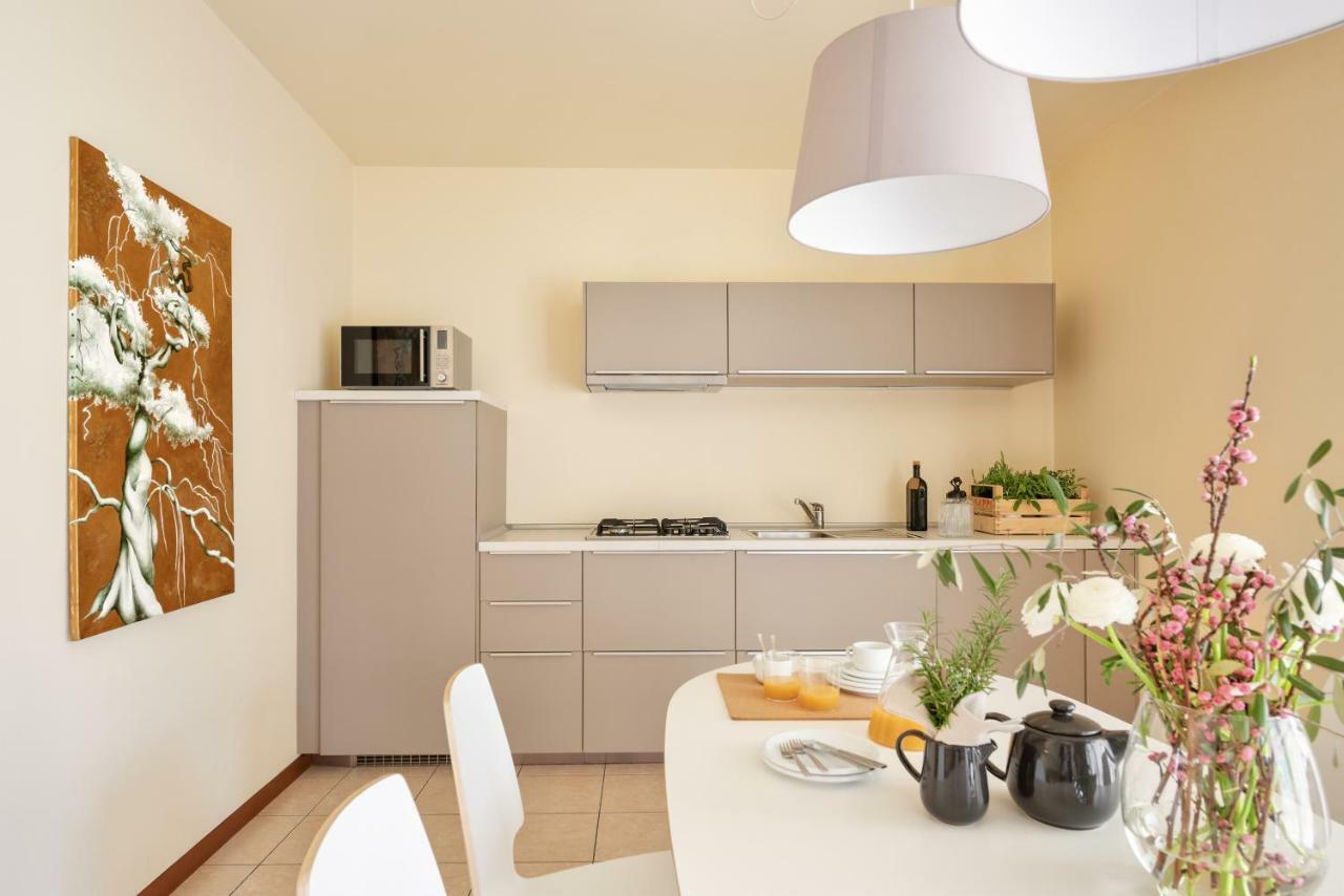 Appartamenti Corte Dei Cipressi Roe Buitenkant foto
