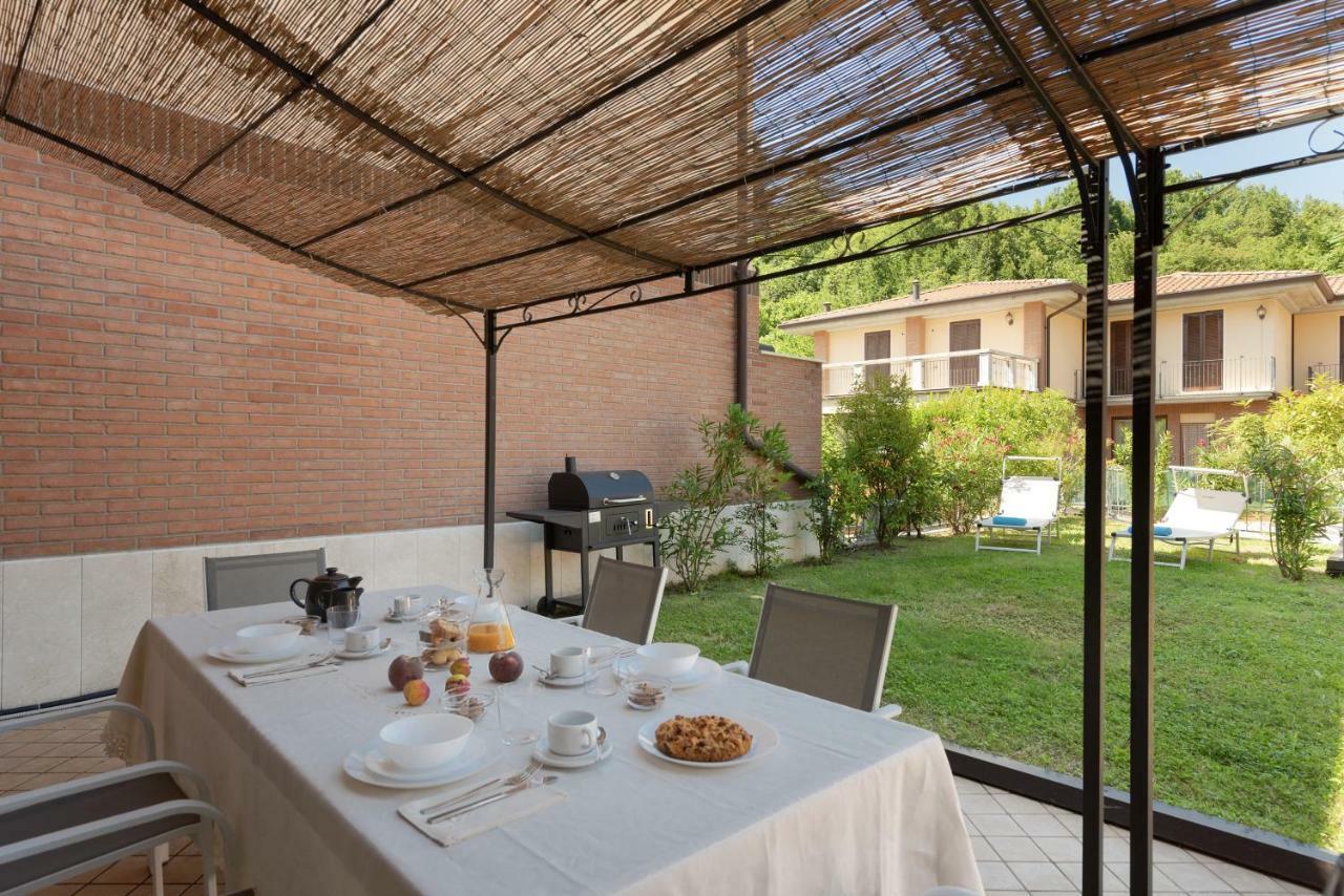 Appartamenti Corte Dei Cipressi Roe Buitenkant foto